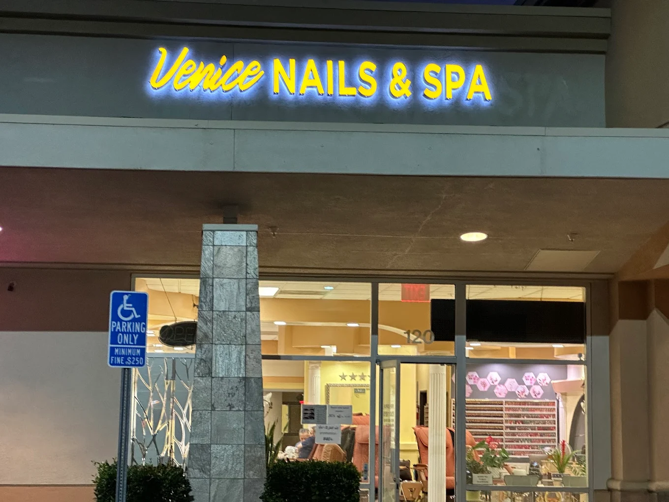 Venice Nails & Spa
