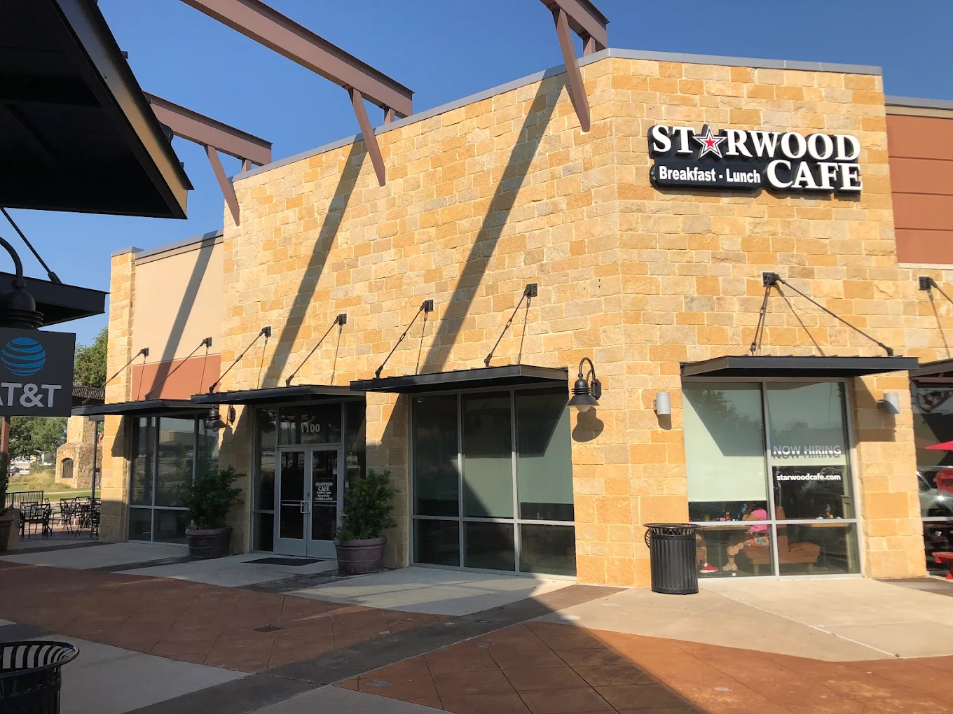 Starwood Cafe