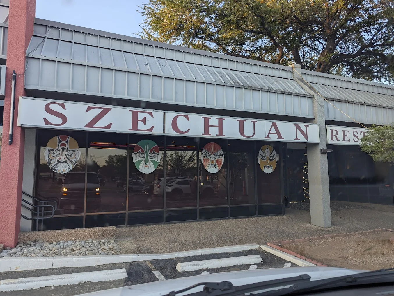 Szechuan Chinese Restaurant