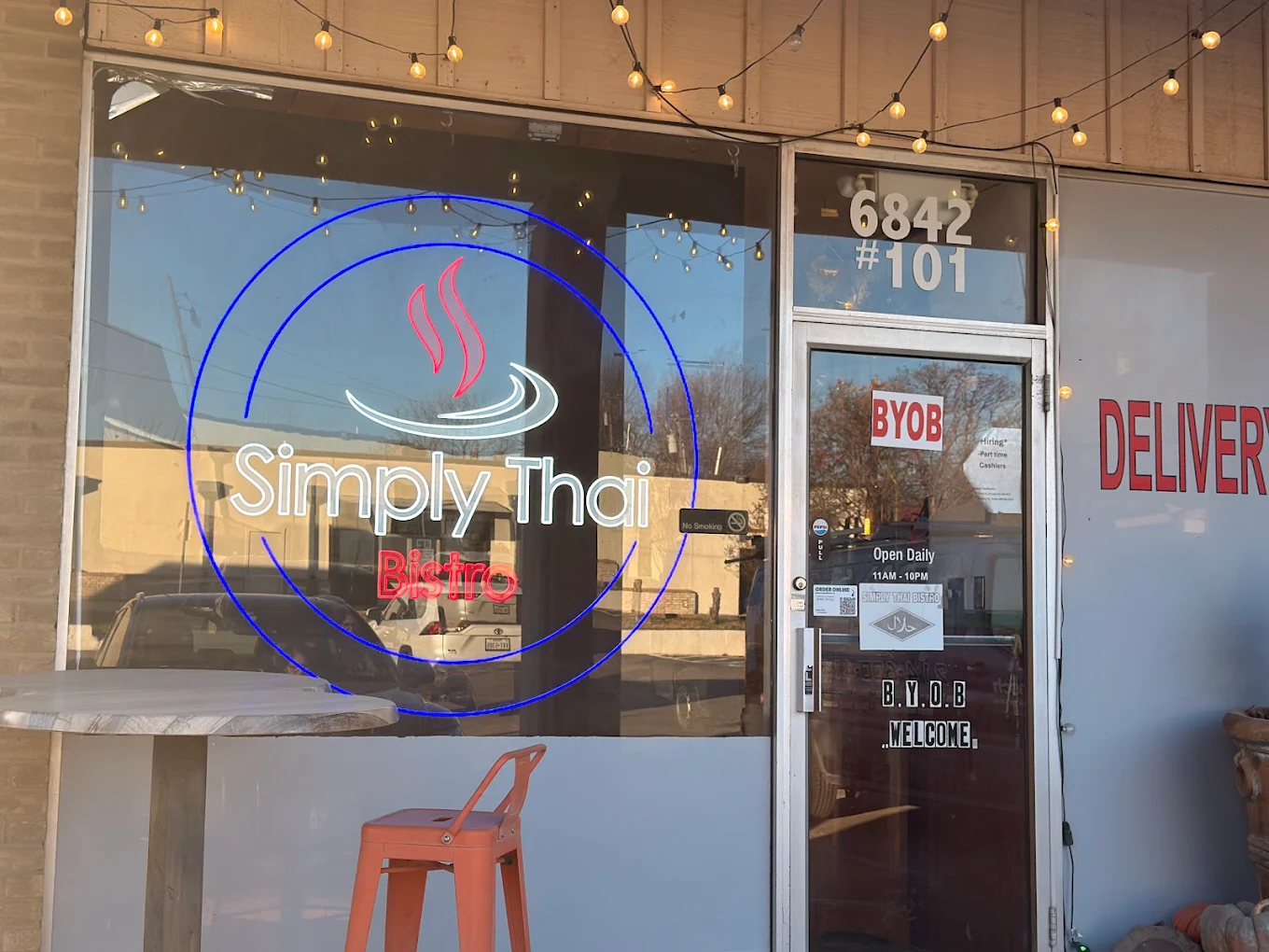 Simply Thai Bistro