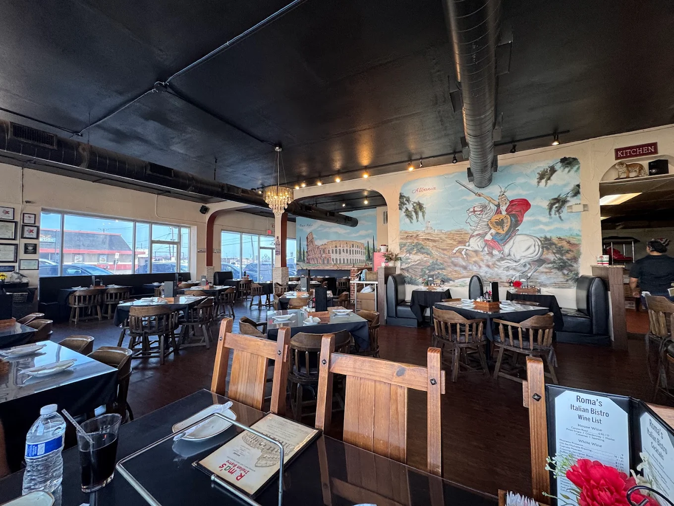 Roma's Italian Bistro