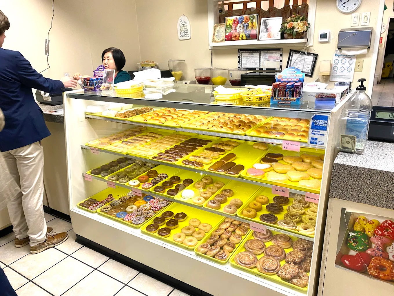 Shin's Donuts