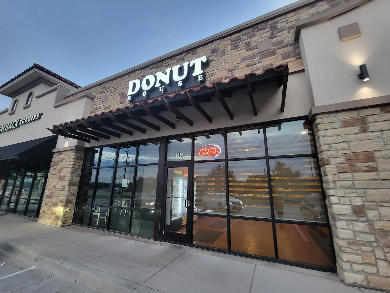 Donut House