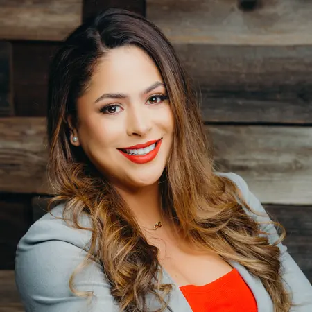 State Farm Insurance Agent : Claudia Salas