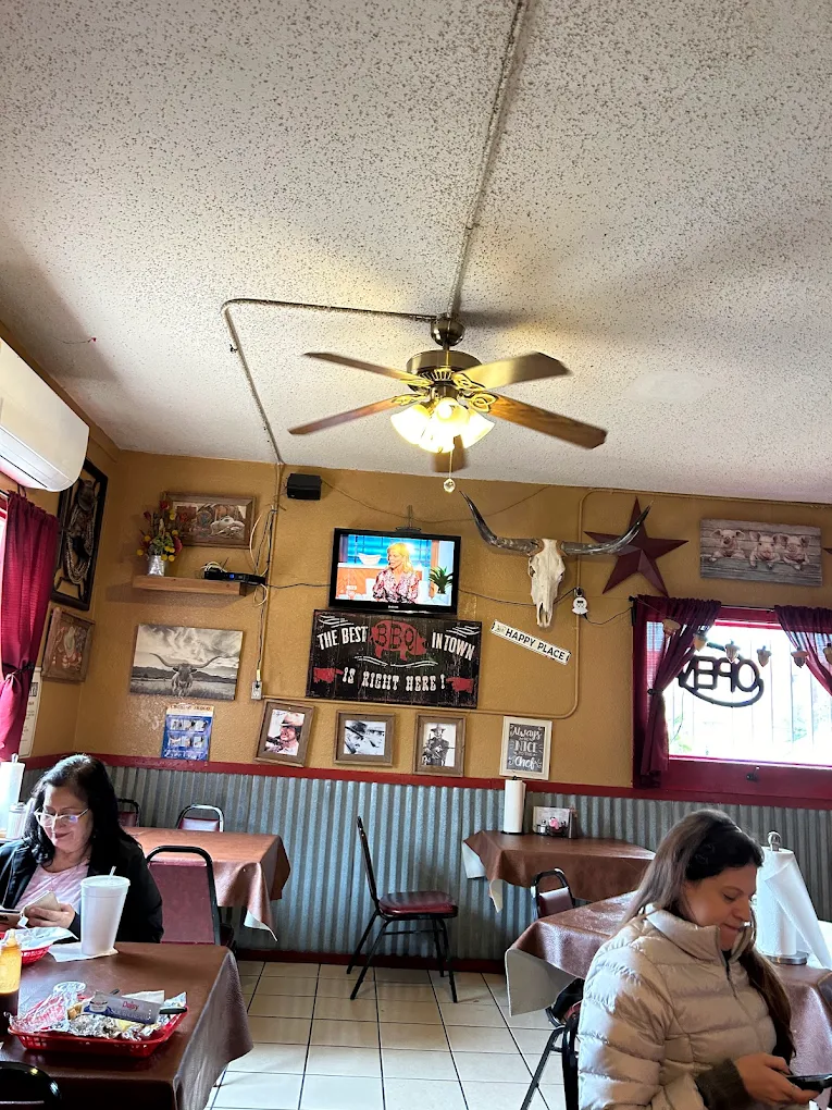 Briskets & Beer Smokehouse