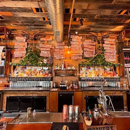 Mad Oak Bar ‘N’ Yard