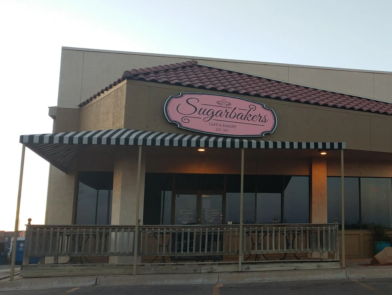 Sugarbakers Cafe & Bakery