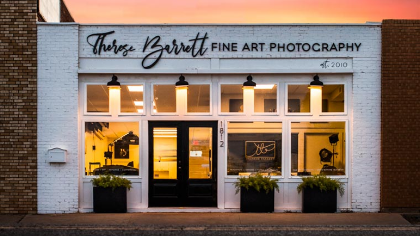 Therese Barrett Fine Art Portraiture