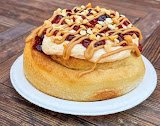Cinnaholic
