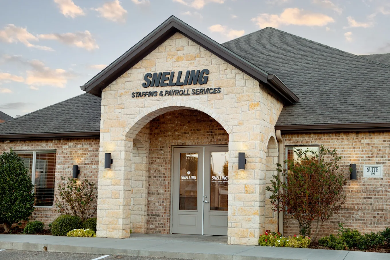 Snelling