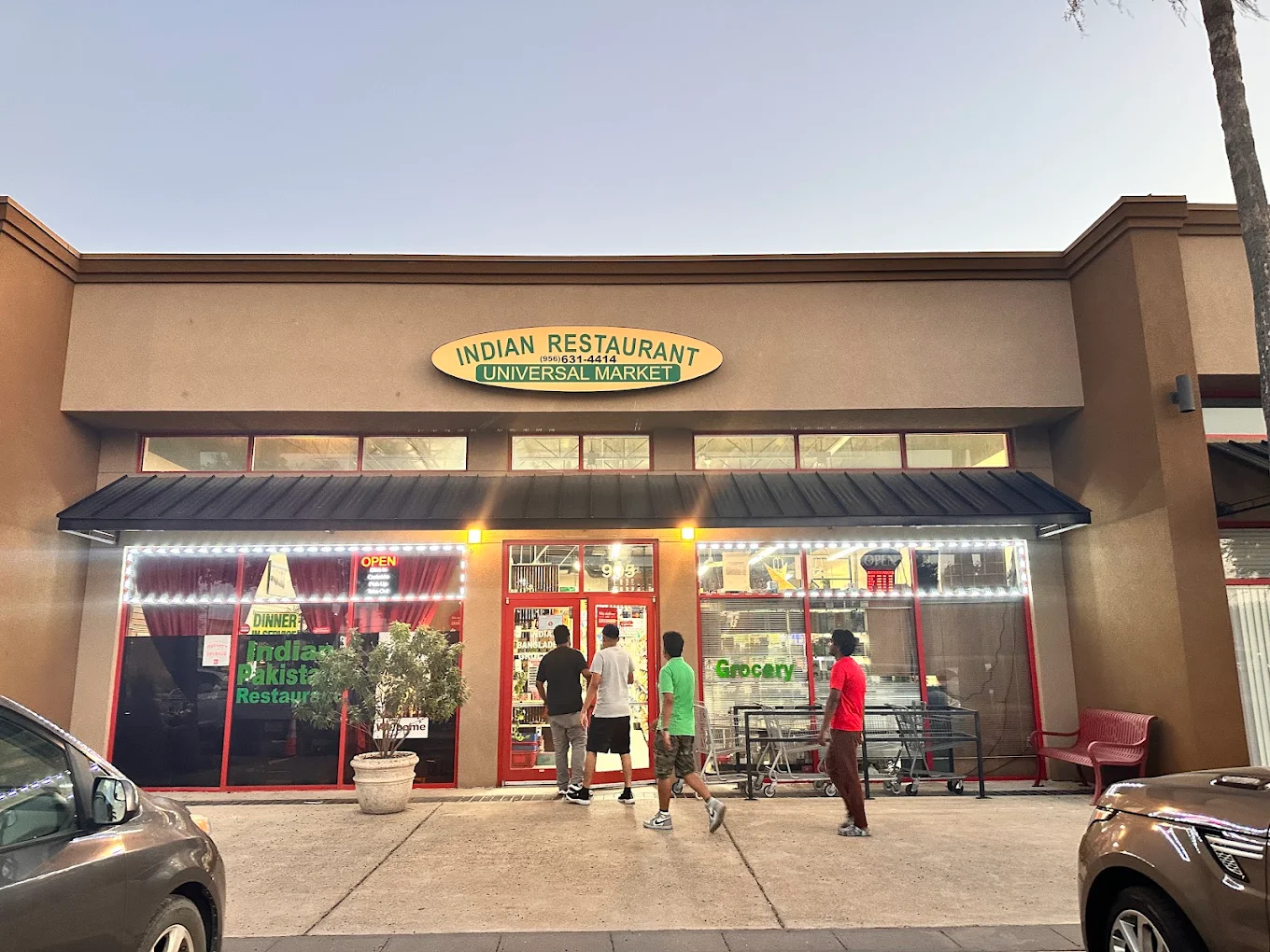 Indian Restaurant Universal Market