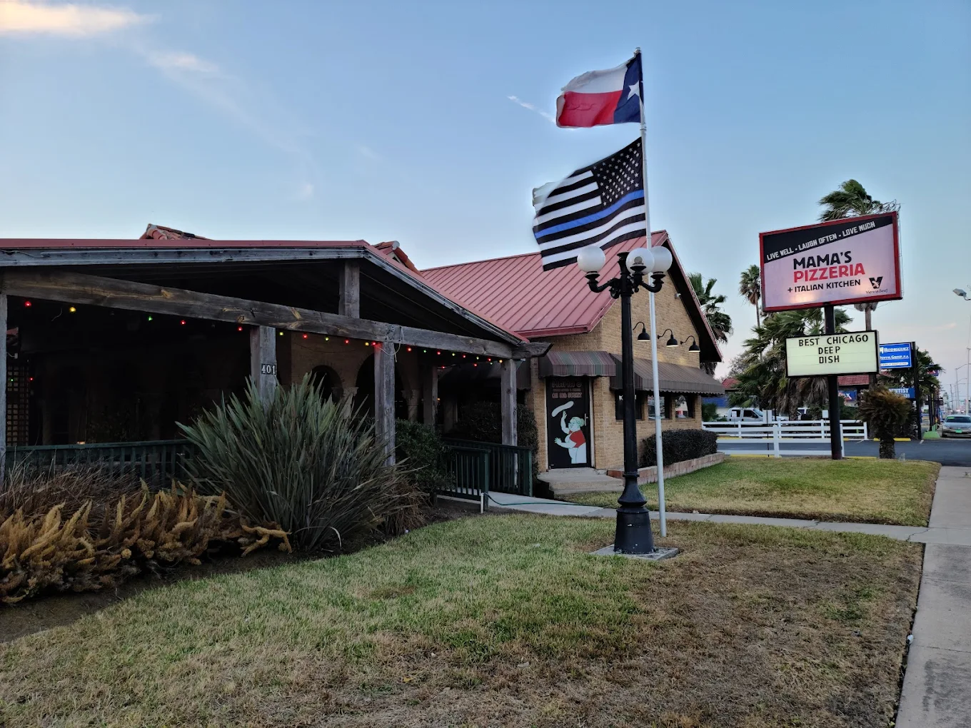 Mama's Pizzeria
