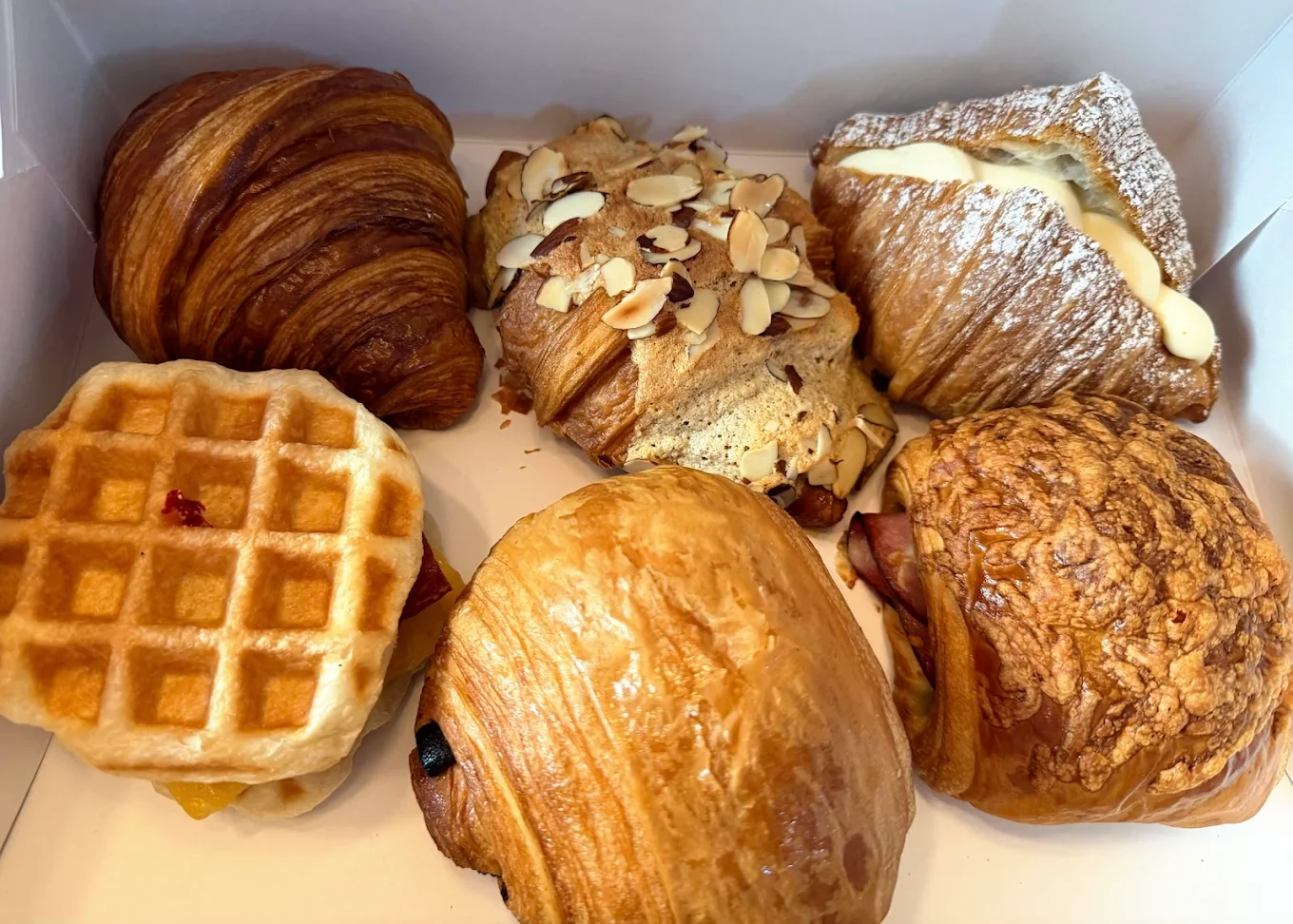 Cremcrittos Patisserie