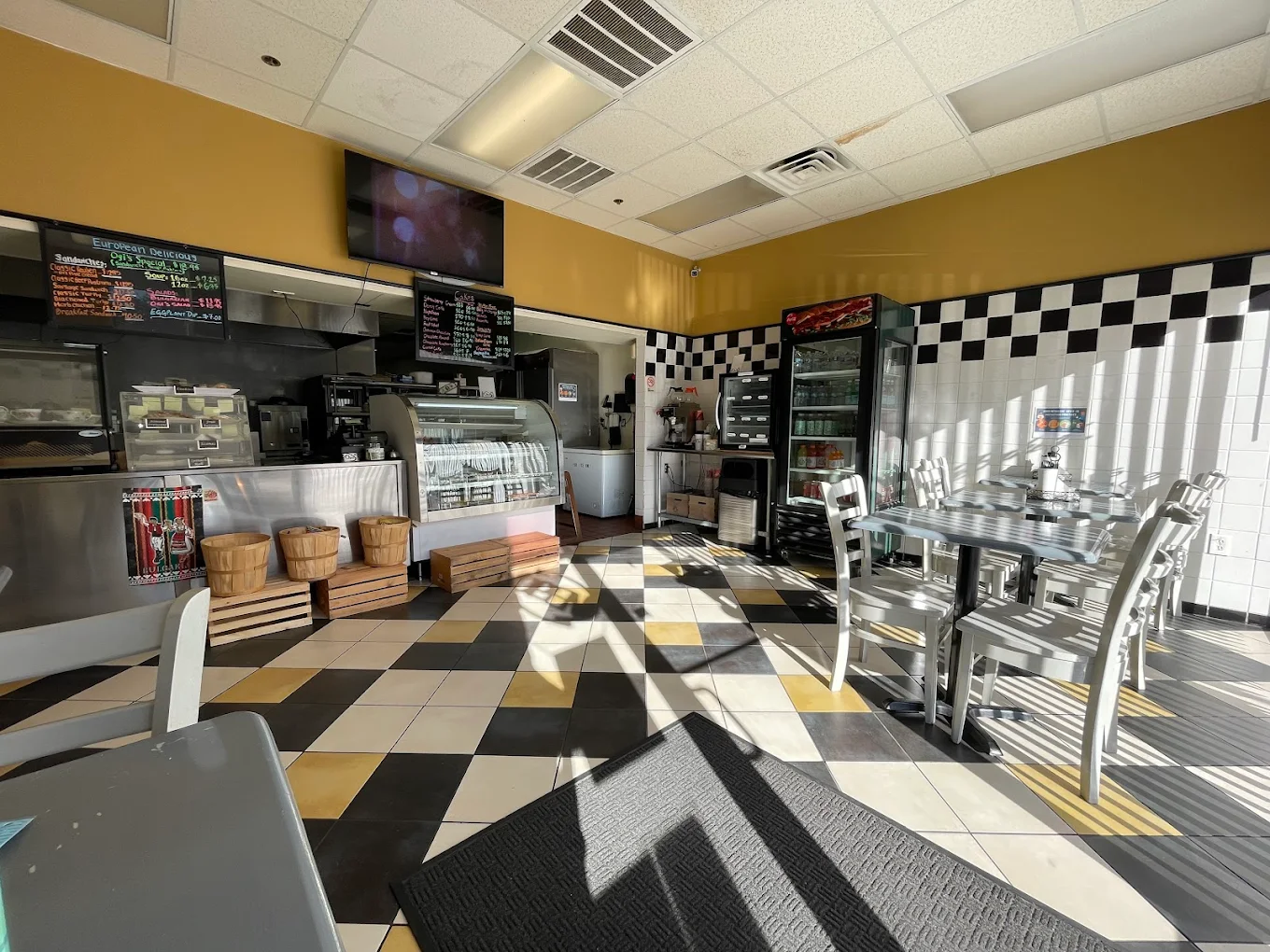 Ogi's European Bakery and Deli