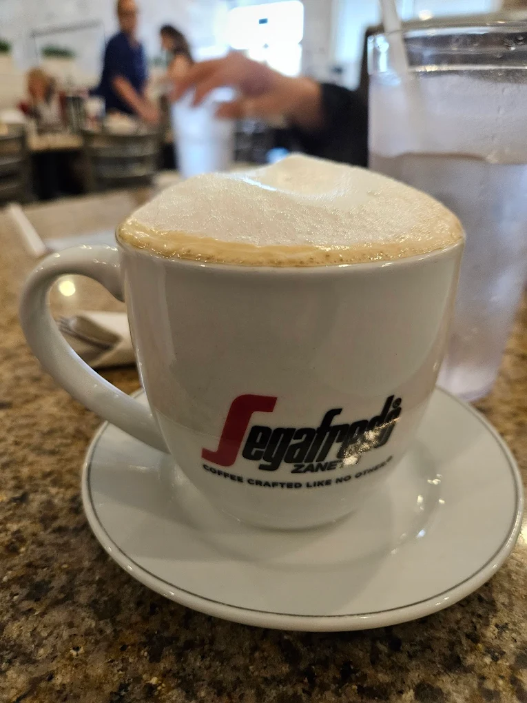 Eggsquisite Cafe