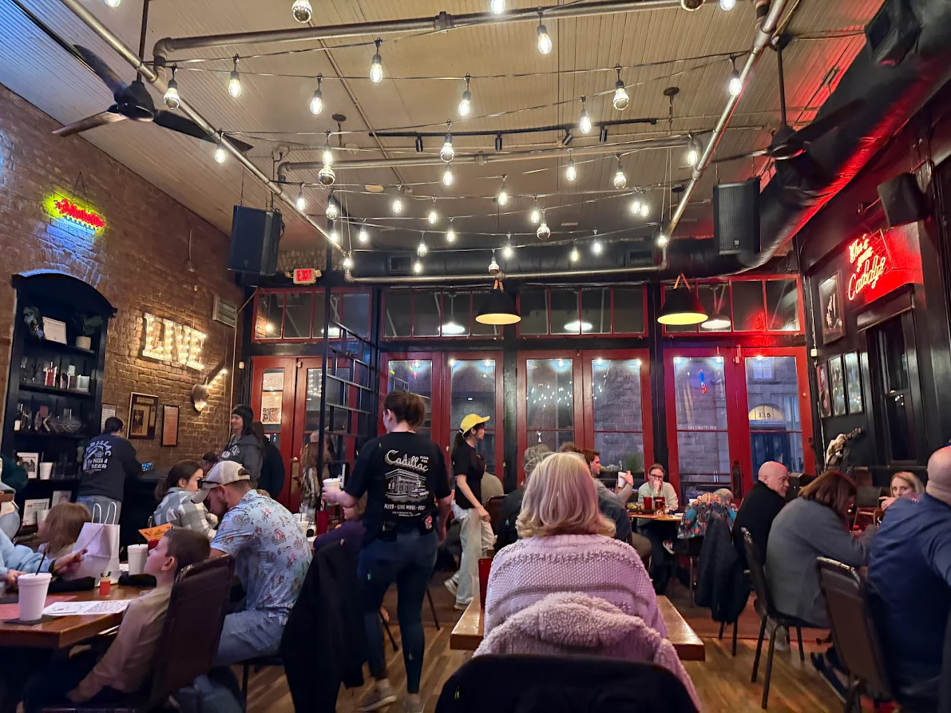 Cadillac Pizza Pub