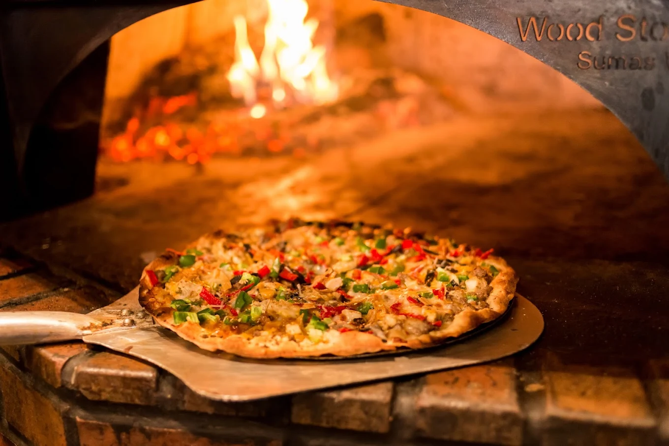 Cadillac Pizza Pub
