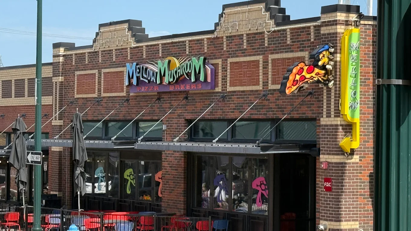 Mellow Mushroom