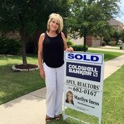 Coldwell Banker : Marilyn Iness