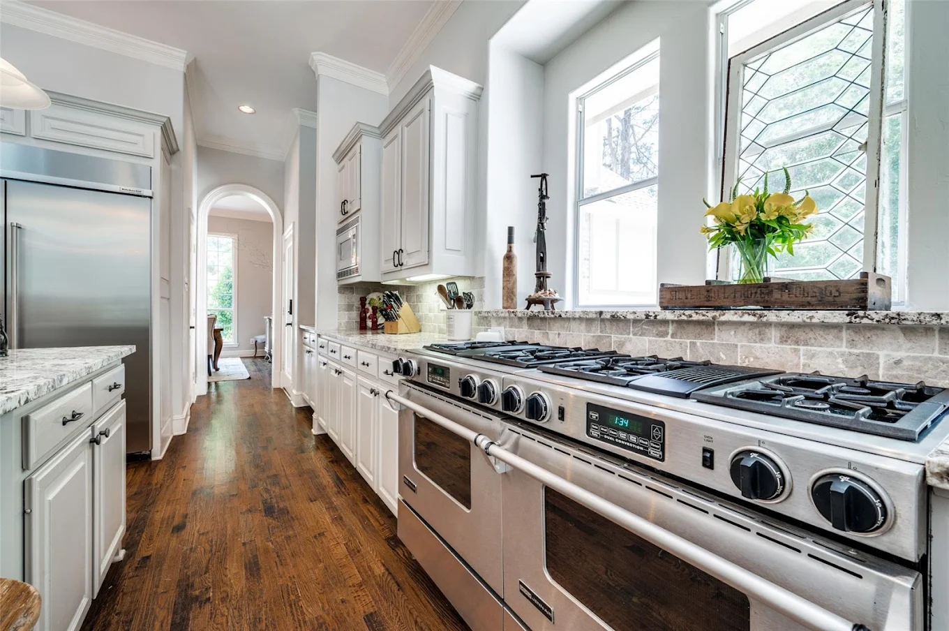 Coldwell Banker : Marilyn Iness
