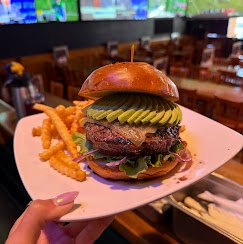 Rookies Sports Bar