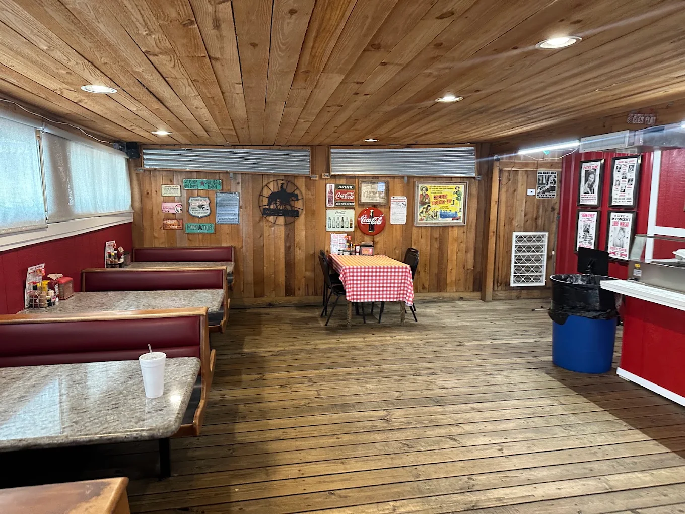 Andy's Hawg Wild BAR B-QUE
