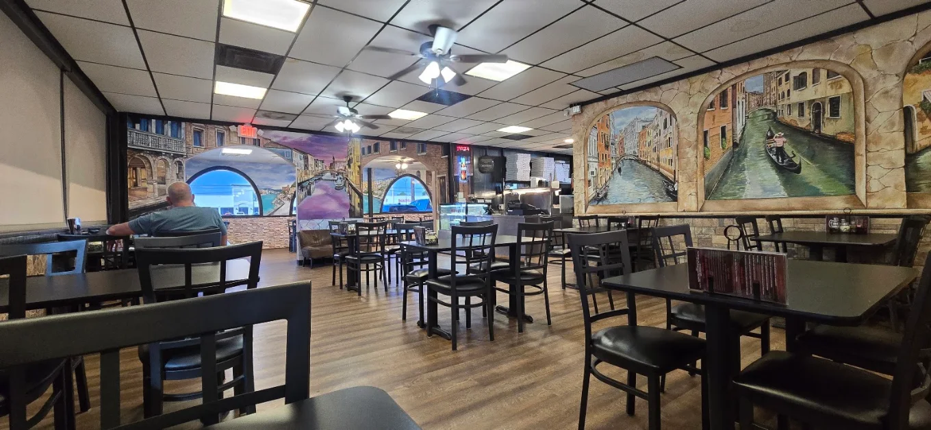 Mamma Mia's Pizza & Pasta