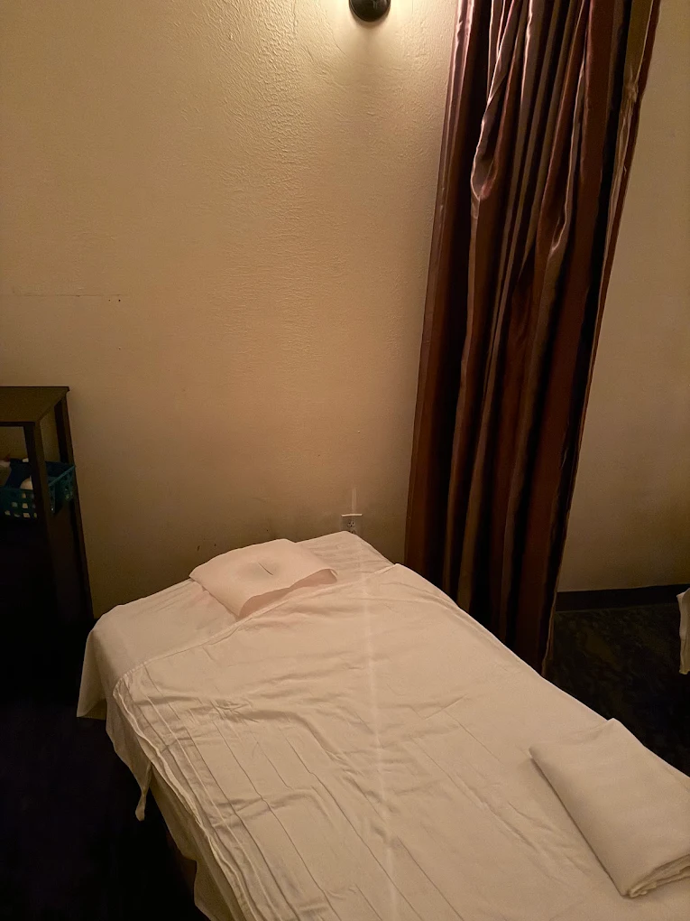 Massage Circle