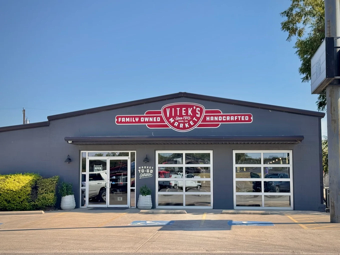 Vitek's BBQ