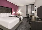 La Quinta Inn & Suites by Wyndham Dallas