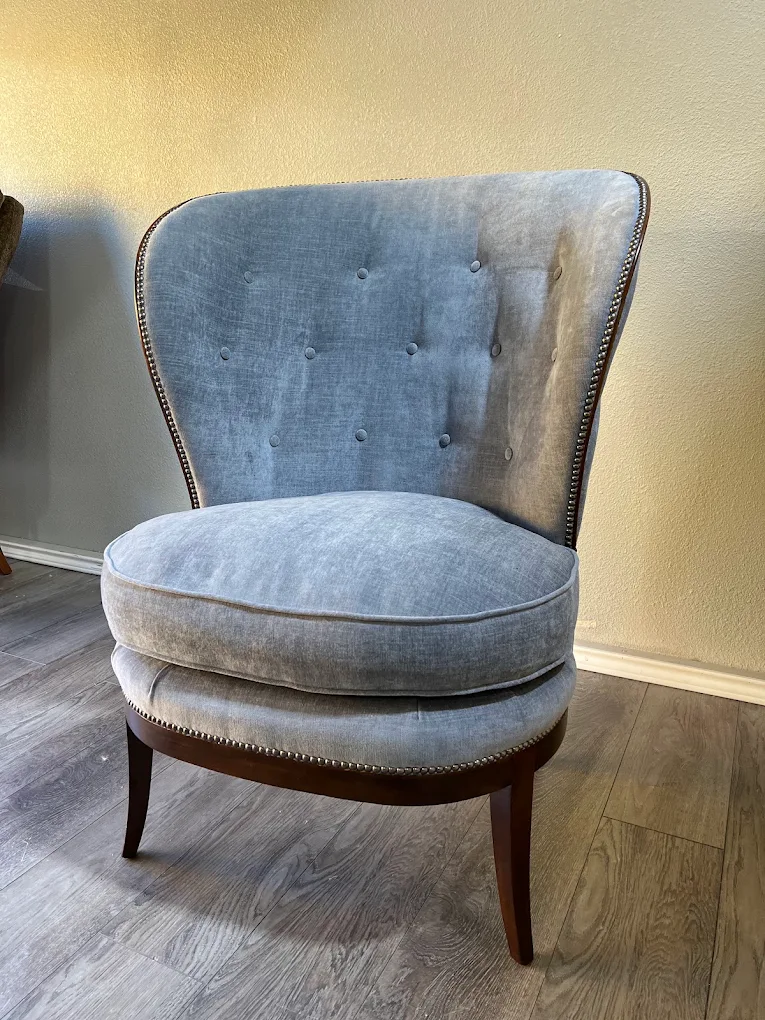 Angel's Fabrics & Upholstery Inc