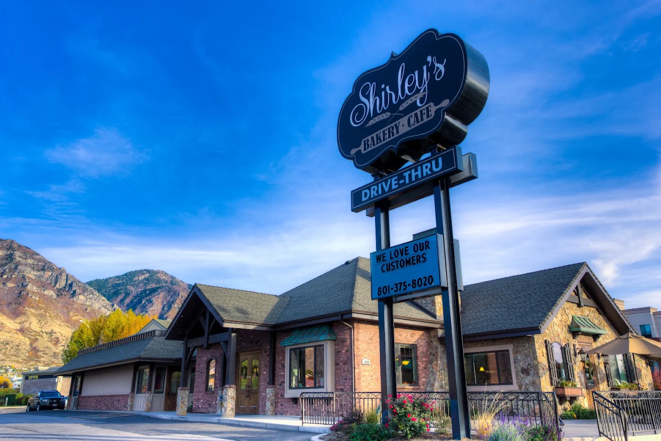 Shirley's Bakery & Cafe
