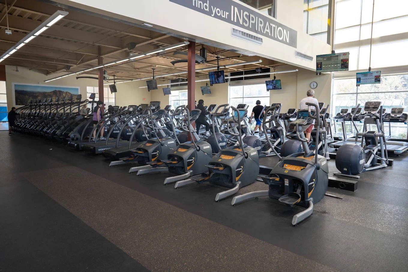 24 Hour Fitness