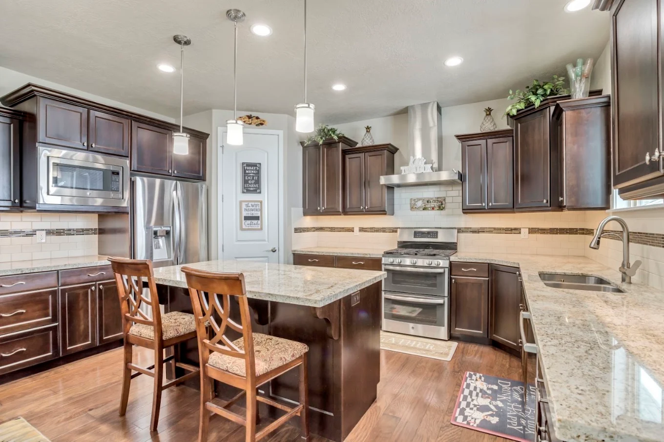 Bustos & Reardon | KW Utah Realtors Keller Williams : Joe Reardon