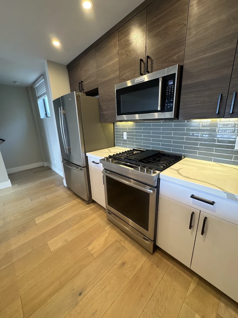 Pink's Commercial Cleaning Services