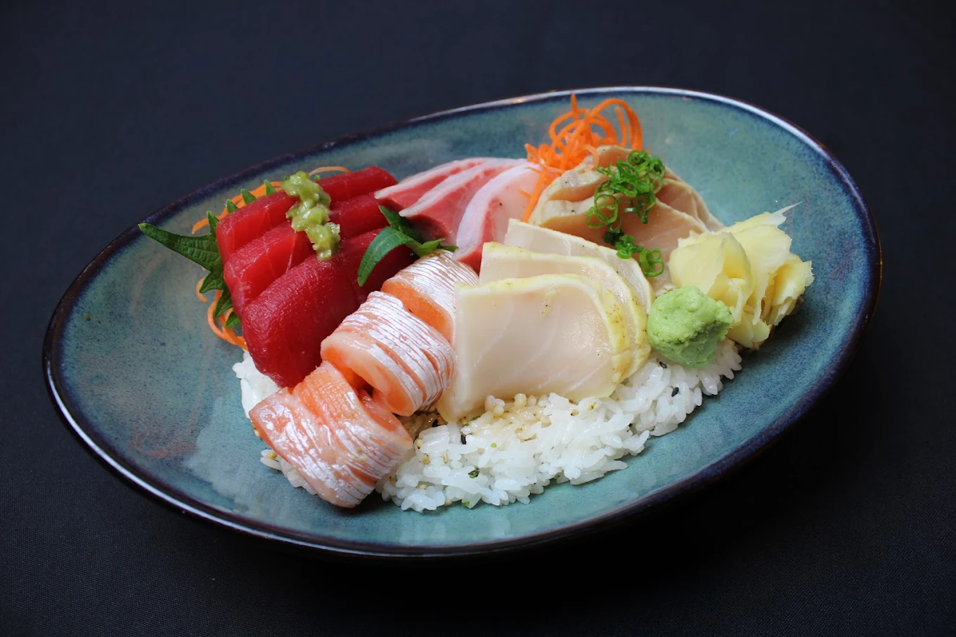 Hikari Sushi & Grill