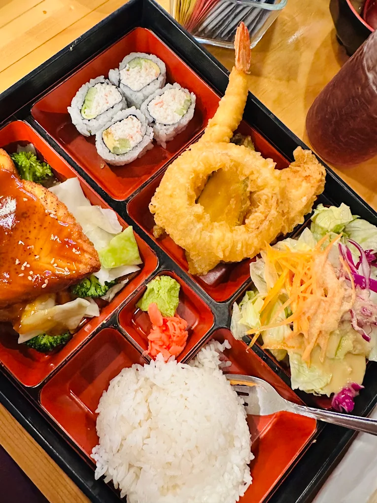 Love Sushi