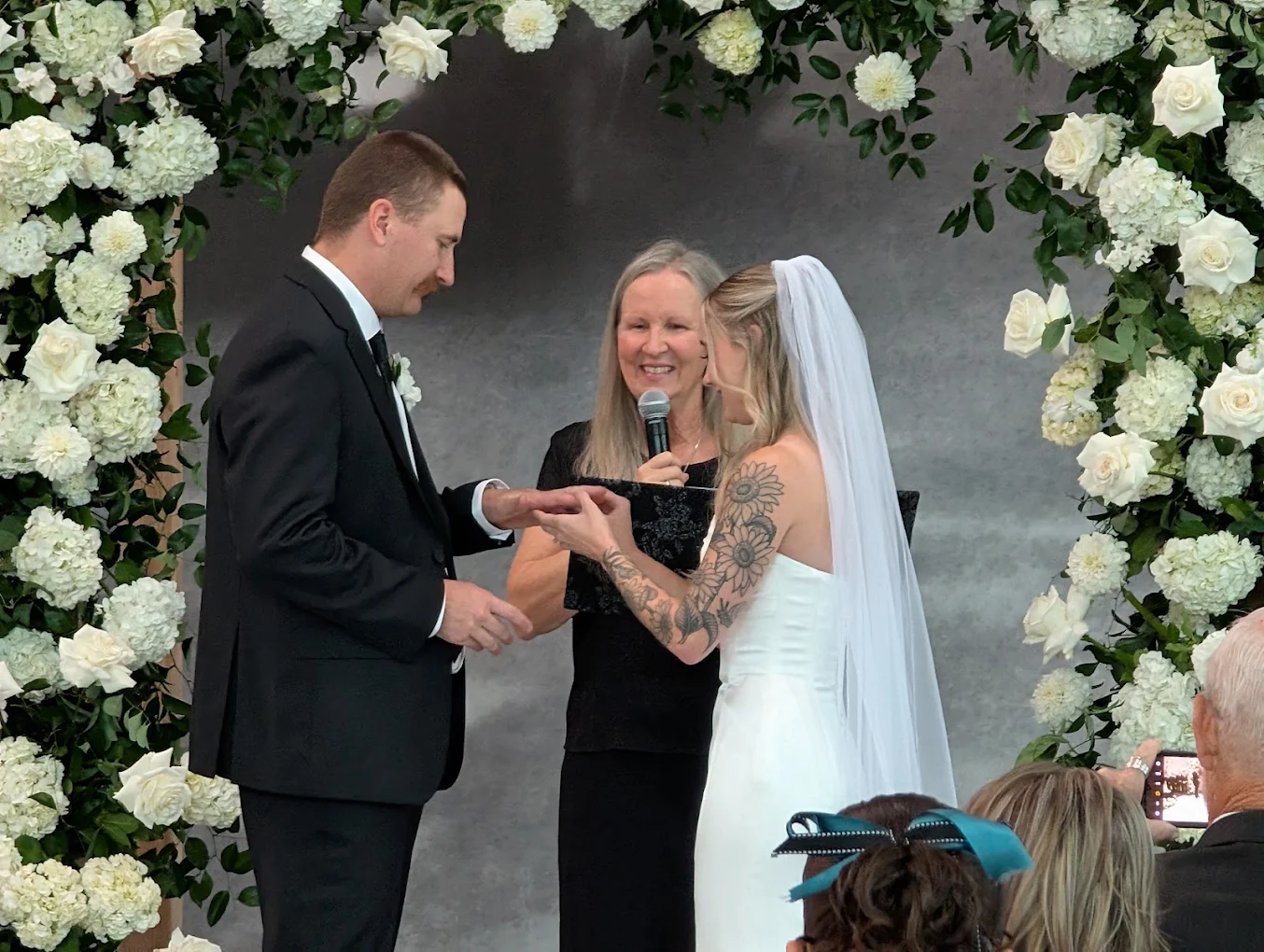 Linda Radford Wedding Officiant