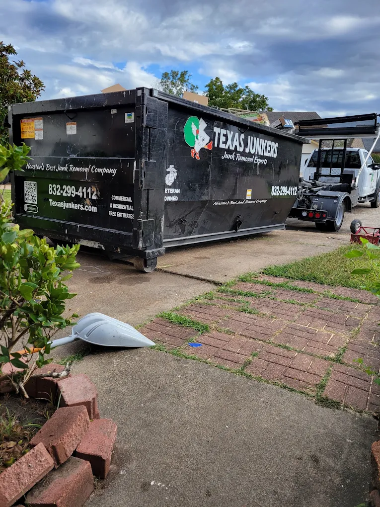 Texas Junkers, LLC