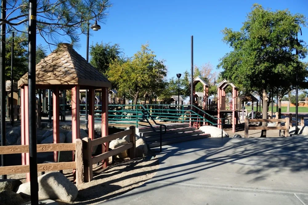 Domenic Massari Park