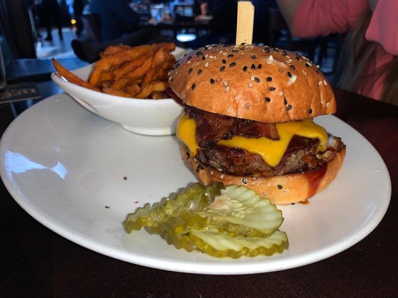 Yard House