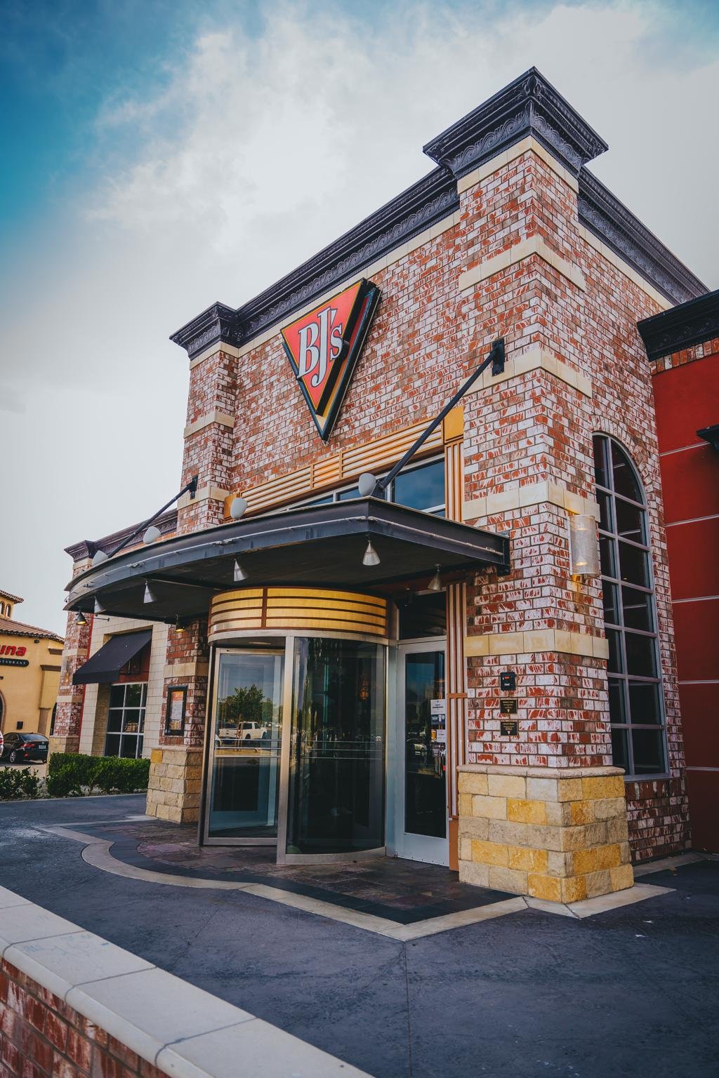 BJ's Restaurant & Brewhouse