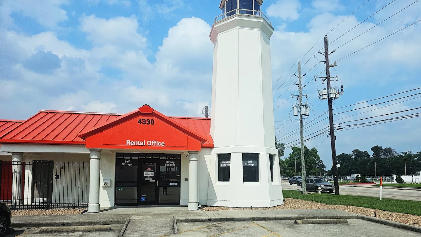 Public Storage