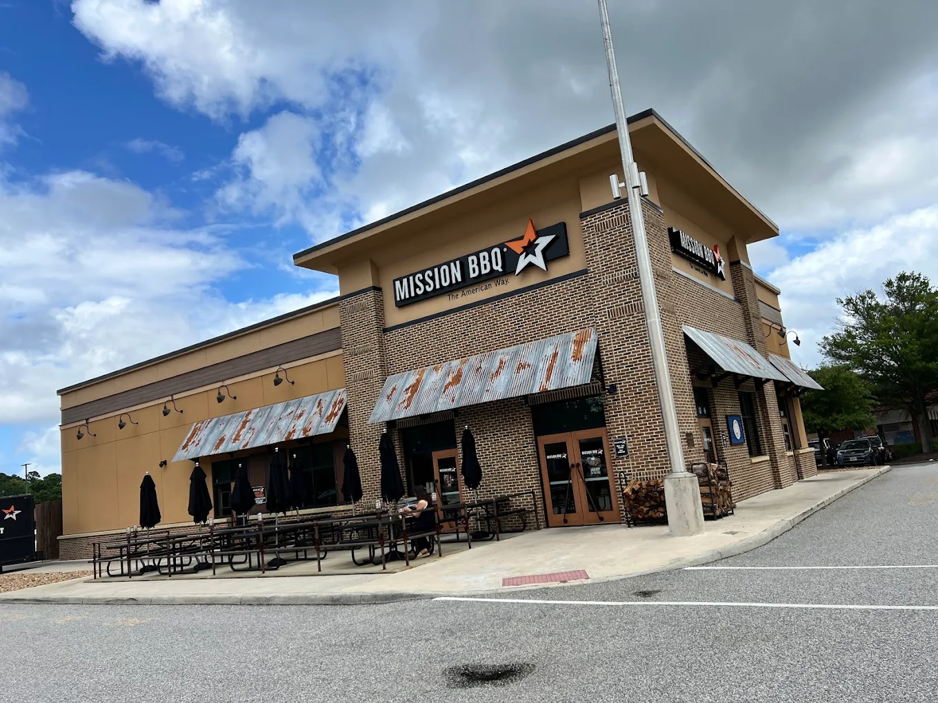 MISSION BBQ