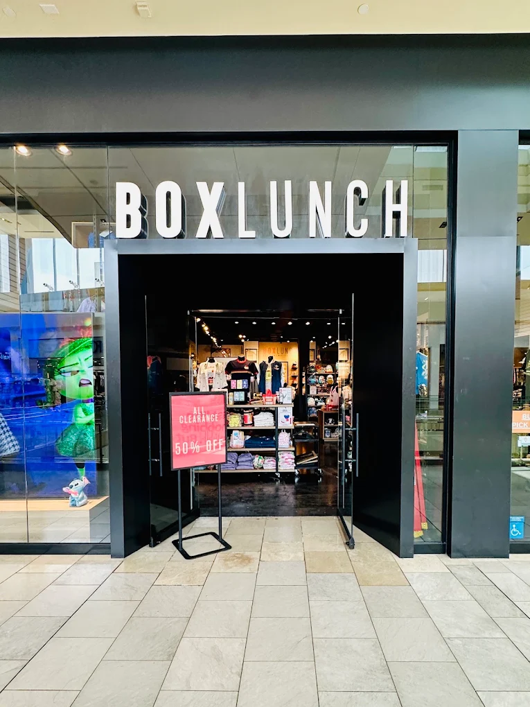 BoxLunch