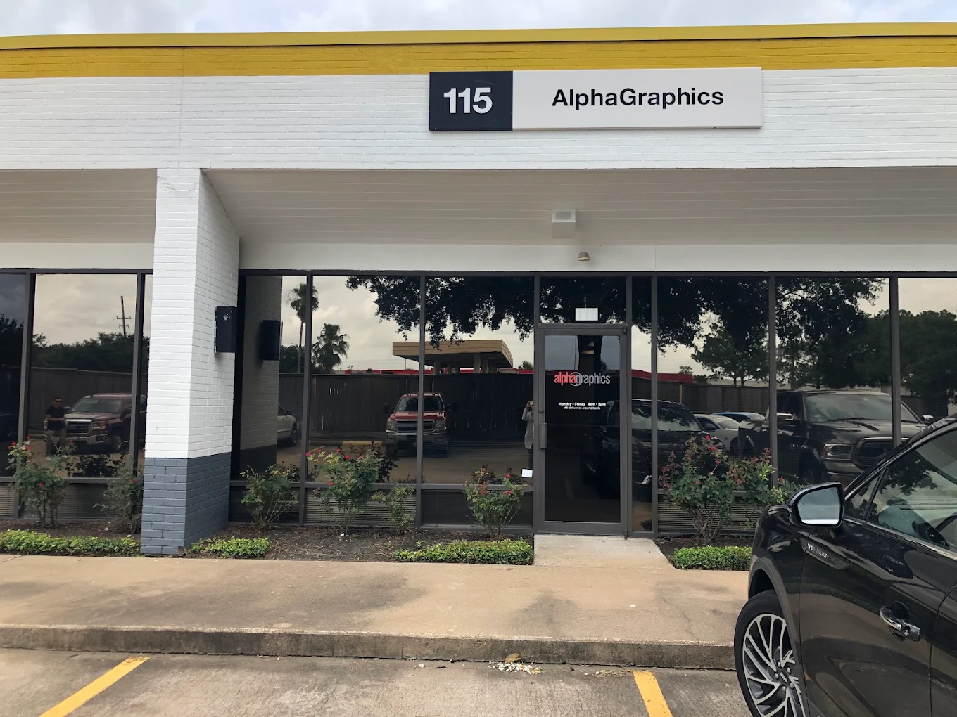 AlphaGraphics