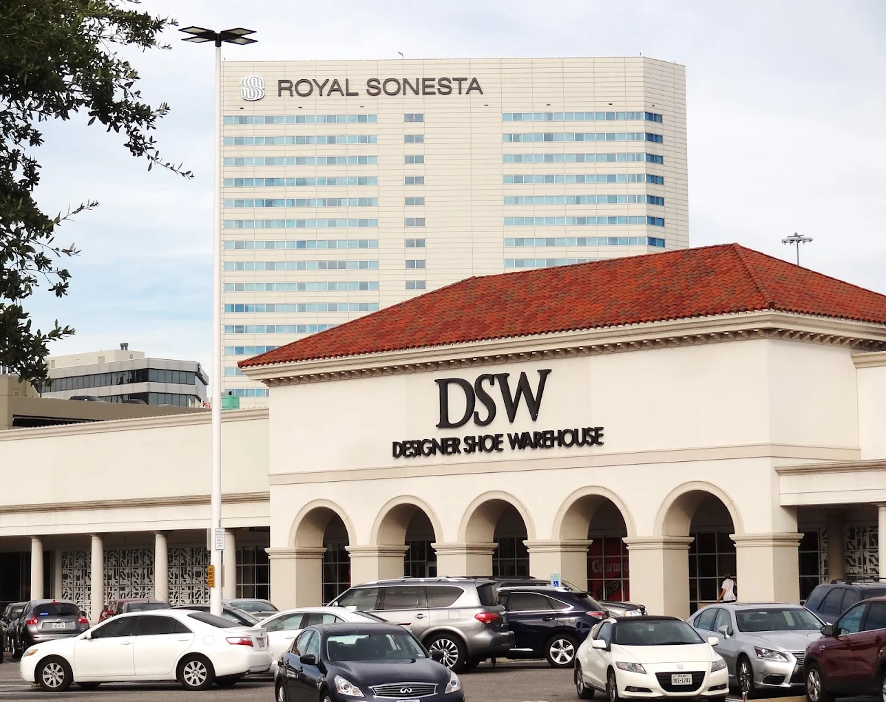 DSW Designer Shoe Warehouse