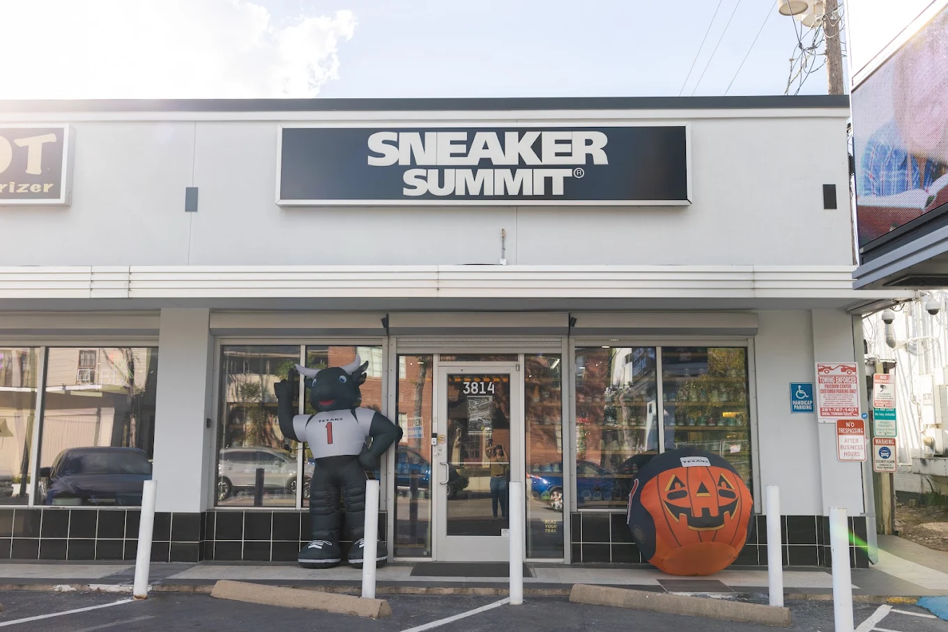 Sneaker Summit