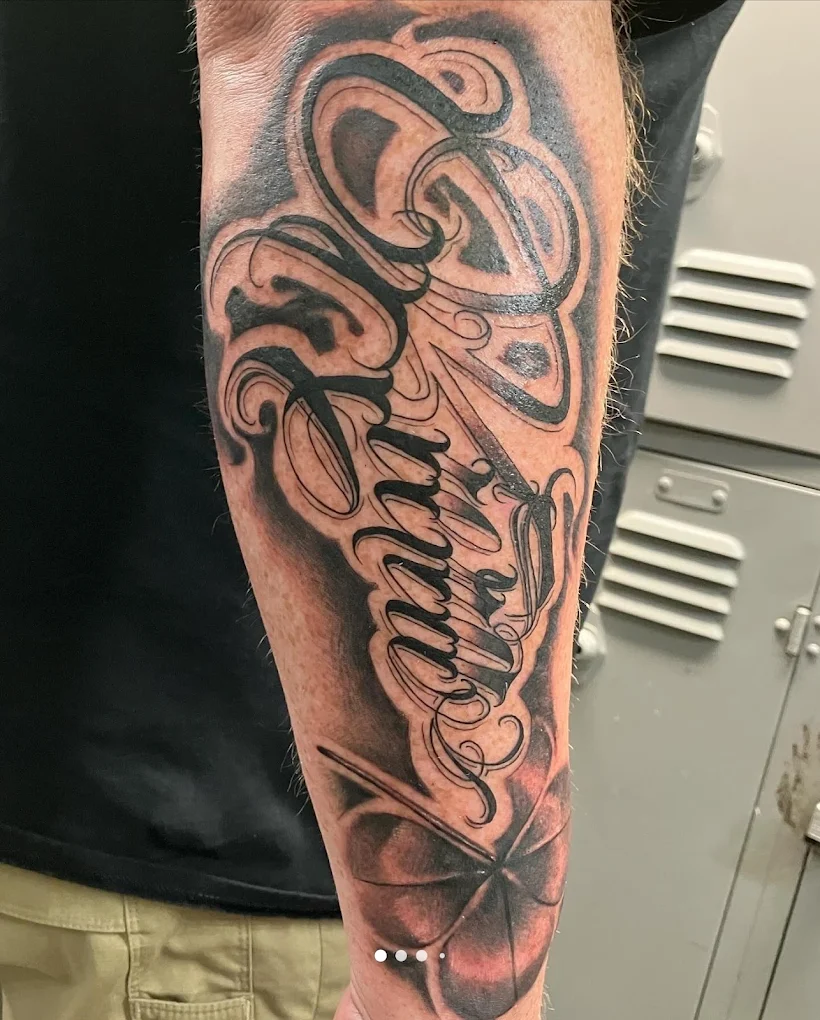In the Skin Tattoo & Body Piercing Studios