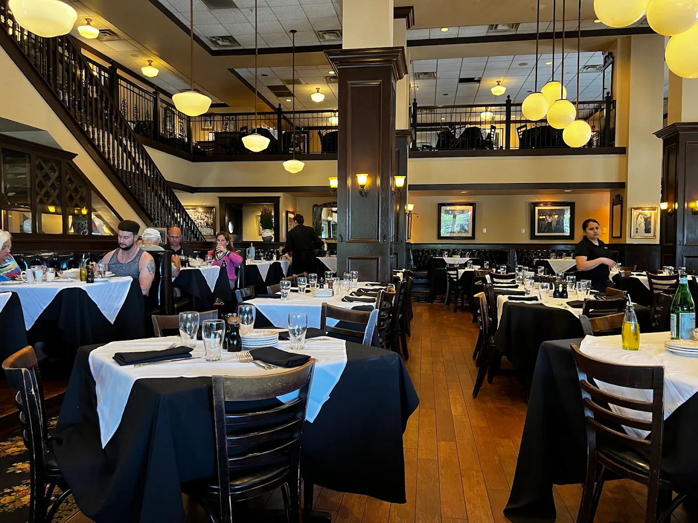 Maggiano's Little Italy